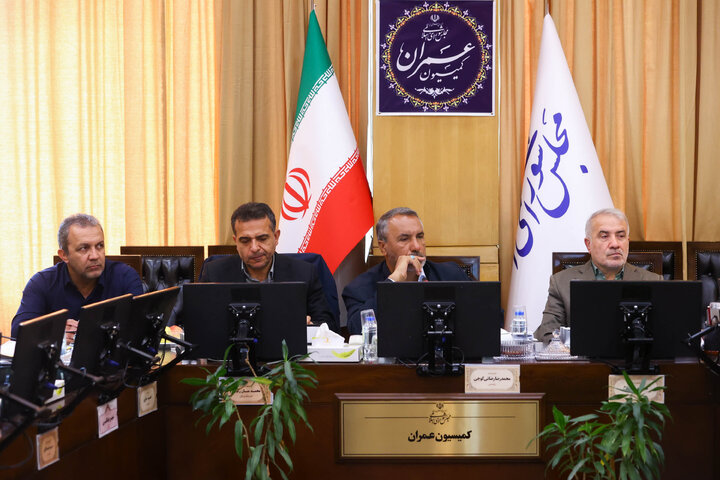 نشست اعضای کمیسیون عمران مجلس