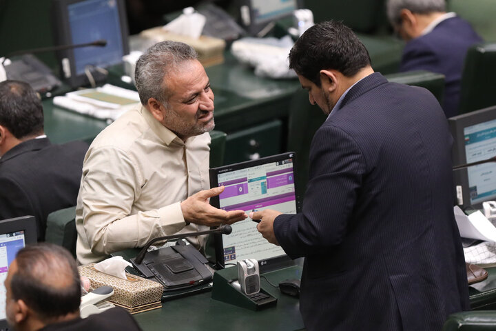 نشست علنی صبح امروز-2 (یکشنبه، ۶ مهر ماه) مجلس شورای اسلامی