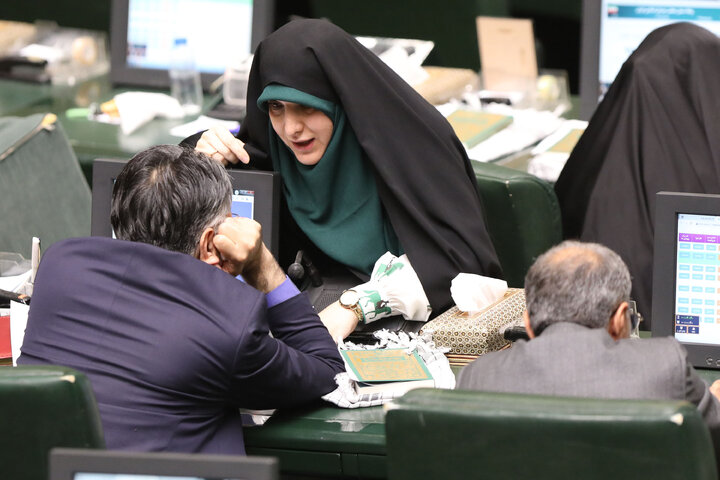نشست علنی صبح امروز-2 (یکشنبه، ۶ مهر ماه) مجلس شورای اسلامی