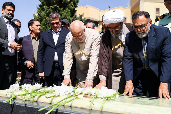نشست بررسی شبیه‌سازی طرح رفع ناترازی انرژی در استان سمنان با حضور دکتر قالیباف