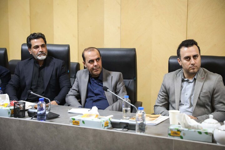 نشست فراکسیون ورزش با حضور اعضای هیئت مدیره باشگاه پرسپولیس