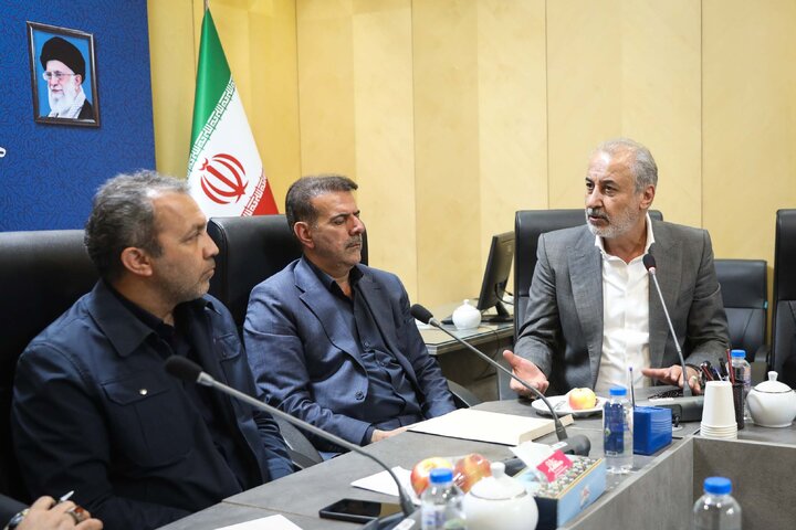 نشست فراکسیون ورزش با حضور اعضای هیئت مدیره باشگاه پرسپولیس