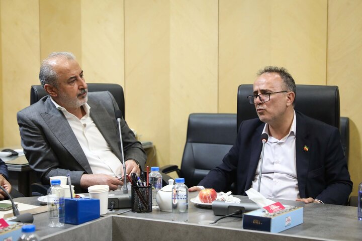 نشست فراکسیون ورزش با حضور اعضای هیئت مدیره باشگاه پرسپولیس