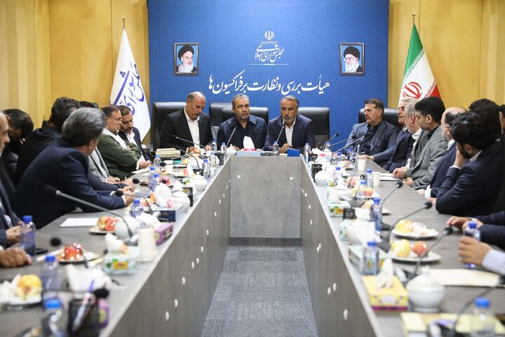 نشست فراکسیون ورزش با حضور اعضای هیئت مدیره باشگاه پرسپولیس