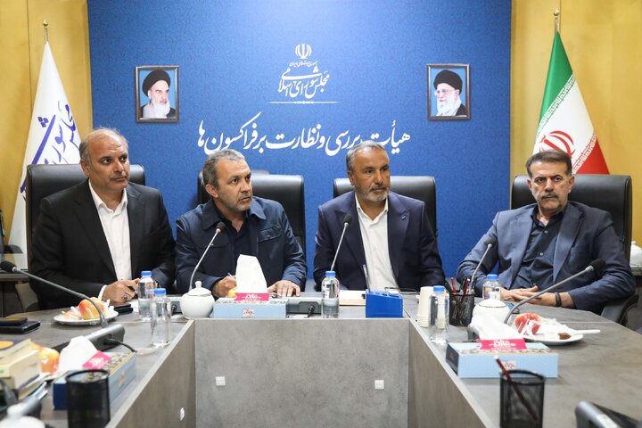 نشست فراکسیون ورزش با حضور اعضای هیئت مدیره باشگاه پرسپولیس