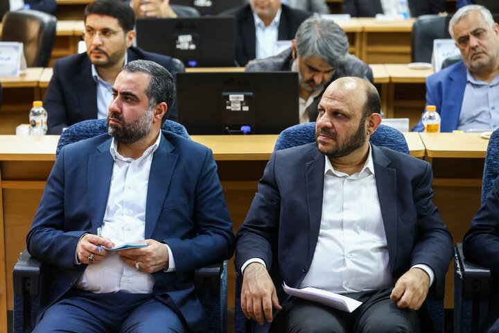 نشست شورای برنامه‌ریزی و توسعه استان سمنان و فعالان اقتصادی با حضور دکتر قالیباف