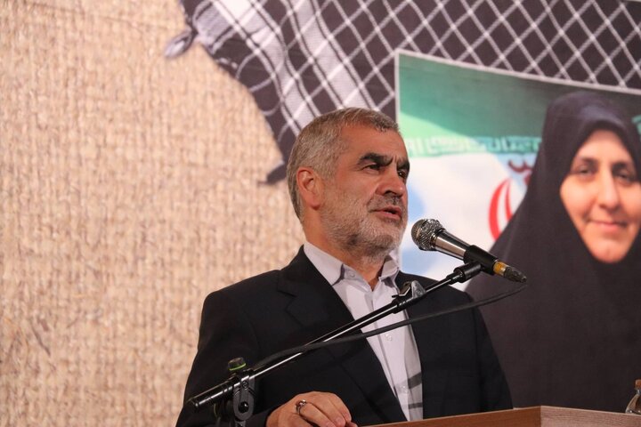 علی نیکزاد نایب رئیس مجلس شورای اسلامی، در کنگره شهدای شهرستان ساوجبلاغ شرکت کرد