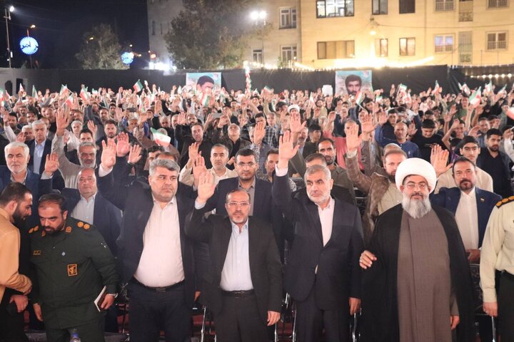 علی نیکزاد نایب رئیس مجلس شورای اسلامی، در کنگره شهدای شهرستان ساوجبلاغ شرکت کرد
