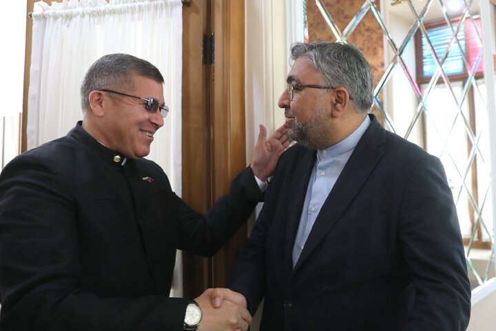 دیدار خوزه رافائل سیلوا سفیر ونزوئلا در ایران با  ابوالفضل عمویی