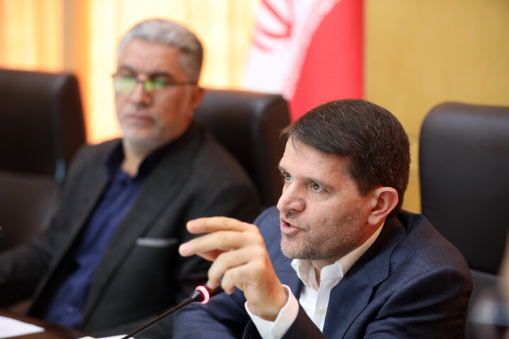 نشست کمیسیون انرژی با شرکت ملی صنایع پتروشیمی ایران