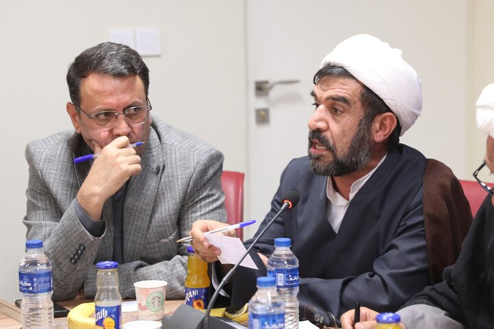 جلسه کمیسیون فرهنگی با مدیران حوزه فرهنگی استان قزوین