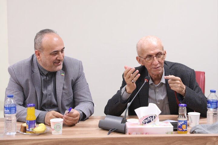 جلسه کمیسیون فرهنگی با مدیران حوزه فرهنگی استان قزوین