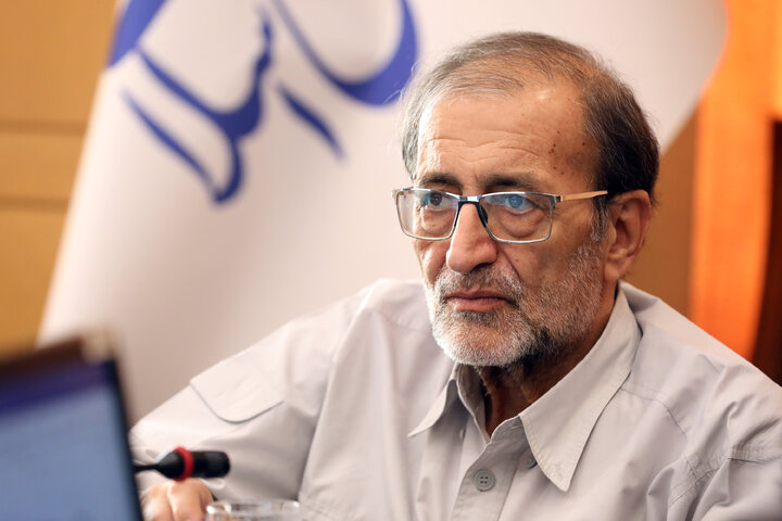 نشست  کارگروه اجتماعی با مدیران بنیاد ایثارگران