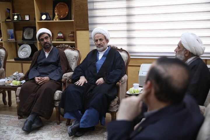 نشست اعضای کمیسیون فرهنگی با استاندار قزوین