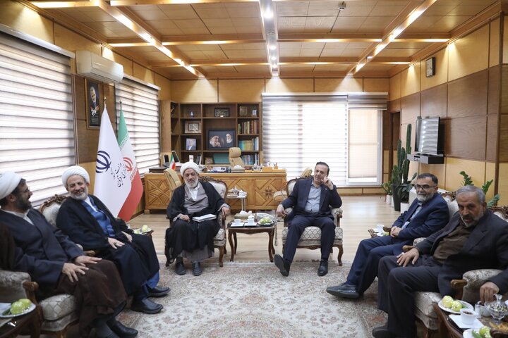  نشست اعضای کمیسیون فرهنگی با استاندار قزوین
