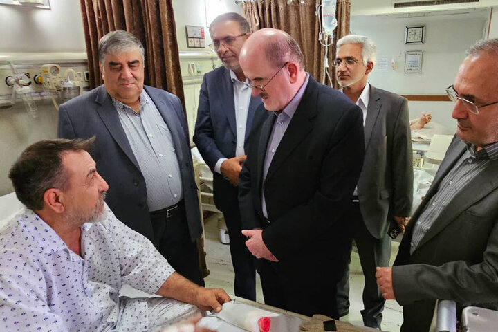 فراکسیون شاهد و ایثارگر در بیمارستان ساسان