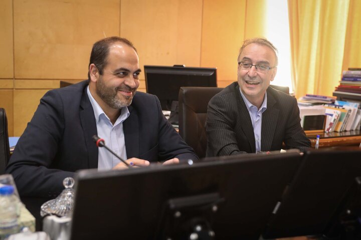 نشست کمیسیون صنایع و معادن مجلس