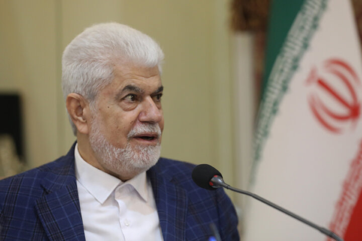 نشست نمایندگان کمیسیون بهداشت و درمان با وزیرومعاونین وزارت نفت