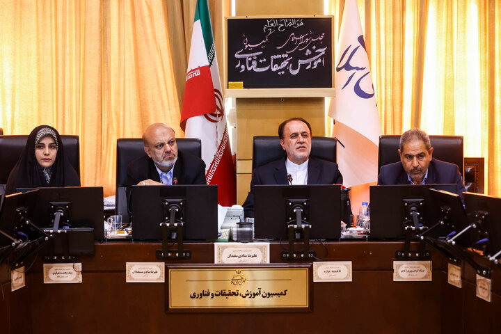نشست کمیسیون آموزش و تحقیقات مجلس