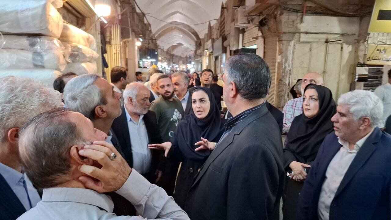 بازدید میدانی مقتدایی از بازار تاریخی اصفهان/ مطالبات و دغدغه‌های مردم بررسی شد