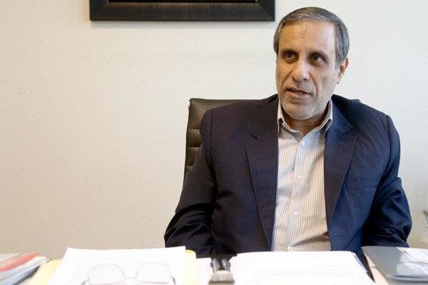انتقال جمعیت به سواحل جنوبی و رونق اقتصاد دریایی؛ راهکار مهمی دور زدن تحریم‌ها/مردم فرصت بی‌نظیر سرمایه‌گذاری در سواحل دریایی را از دست ندهند