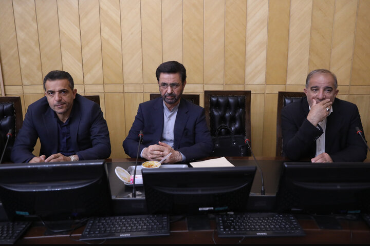 نشست مشترک چهارشنبه 9 مهرماه نمایندگان مجلس با وزیر نفت