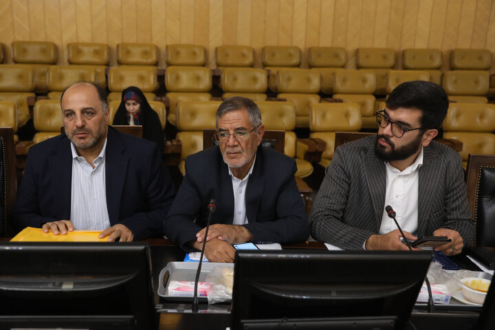 نشست مشترک چهارشنبه 9 مهرماه نمایندگان مجلس با وزیر نفت