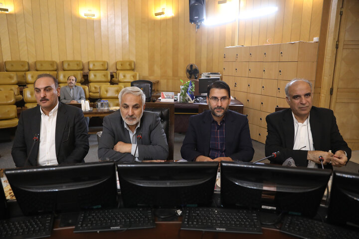 نشست مشترک چهارشنبه 9 مهرماه نمایندگان مجلس با وزیر نفت