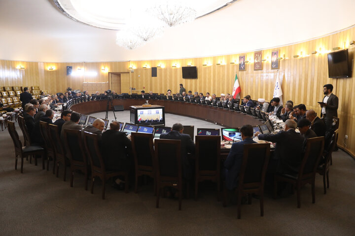 نشست مشترک چهارشنبه 9 مهرماه نمایندگان مجلس با وزیر نفت