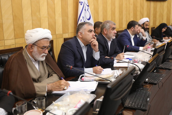 نشست مشترک چهارشنبه 9 مهرماه نمایندگان مجلس با وزیر نفت