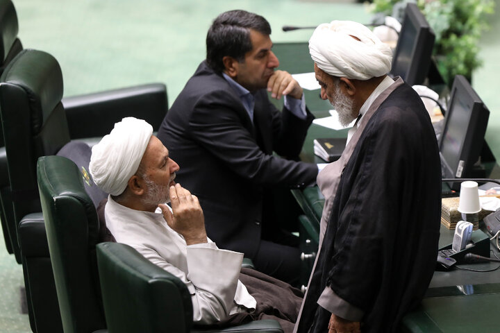 صحن 09-07-1404