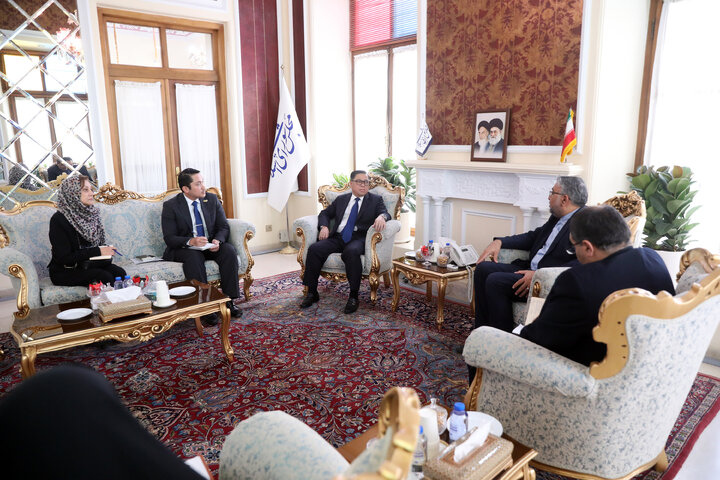 دیدار سفیر جدید برونئی در جمهوری اسلامی ایران با ابوالفضل عمویی