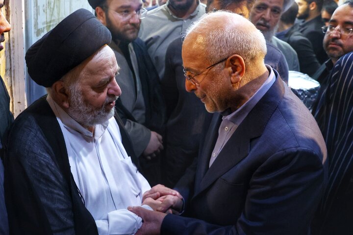 دکتر قالیباف در مراسم ختم همسر آیت‌الله سیستانی در قم شرکت کرد