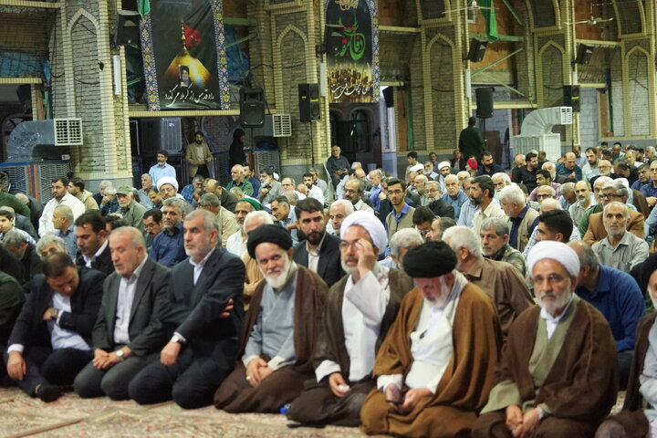 حضور نایب رئیس مجلس در نوزدهمین یادواره سرداران و 800 شهید شهرستان بهشهر