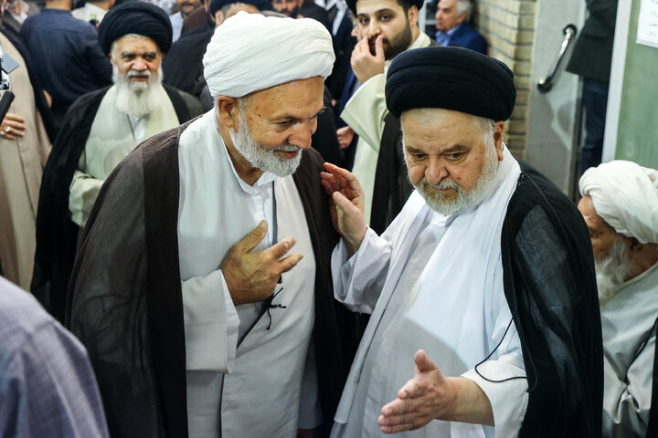 حضور دکتر قالیباف در مراسم ترحیم همسر مرجع عالیقدر آیت‌الله العظمی سیستانی