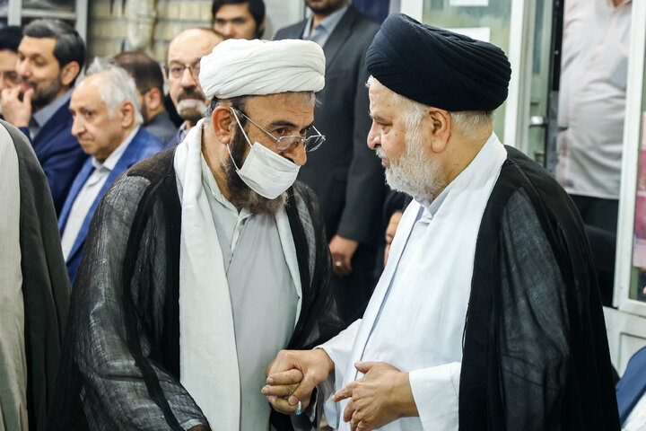 حضور دکتر قالیباف در مراسم ترحیم همسر مرجع عالیقدر آیت‌الله العظمی سیستانی