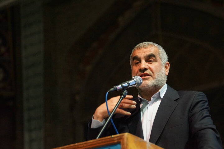 حضور نایب رئیس مجلس در نوزدهمین یادواره سرداران و 800 شهید شهرستان بهشهر