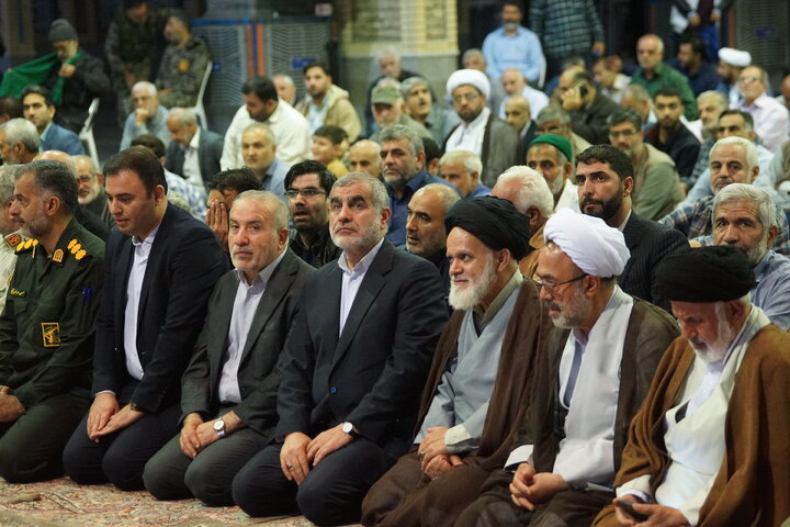 حضور نایب رئیس مجلس در نوزدهمین یادواره سرداران و 800 شهید شهرستان بهشهر