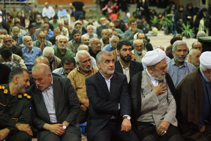 حضور نایب رئیس مجلس در نوزدهمین یادواره سرداران و 800 شهید شهرستان بهشهر