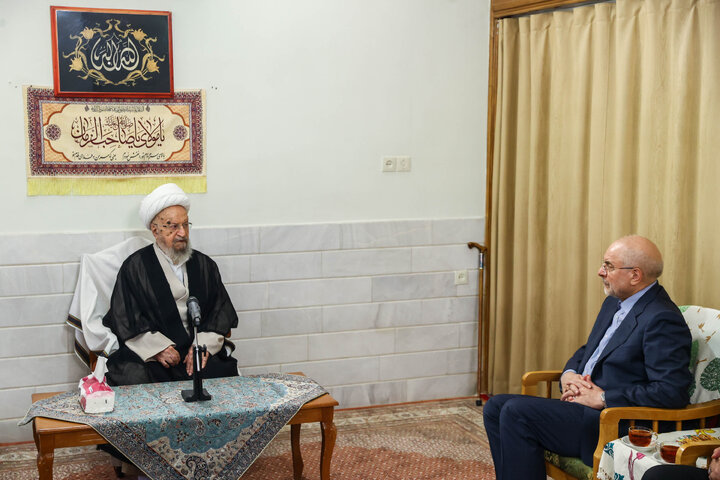 دیدار دکتر قالیباف و آیت‌الله مکارم شیرازی