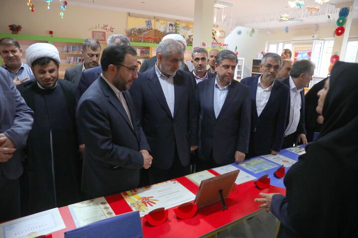 بازدید نایب رئیس مجلس از کانون پرورش فکری کودکان شهرستان پارس آباد