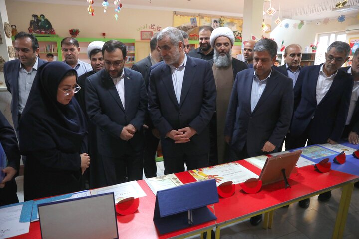 بازدید نایب رئیس مجلس از کانون پرورش فکری کودکان شهرستان پارس آباد