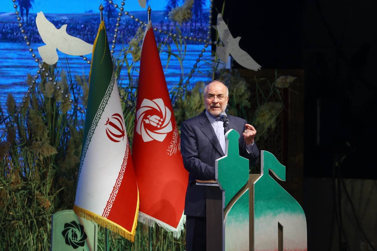 شهدا وجدان بیدار جامعه هستند/ فرهنگ شهادت برای همه نسل‌ها، عصرها و اقشار است/ خراسان بزرگ رتبه نخست کشور در اعزام نیرو به جبهه‌ را داشت