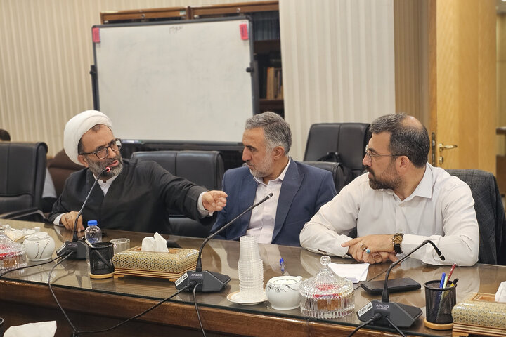 نشست پیگیری پروژه 33 گانه تهران با حضور نایب رئیس مجلس، نمایندگان تهران و وزیر راه و شهرسازی