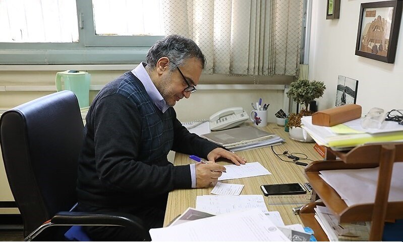 کمیسیون آموزش به دنبال تصمیمات عملی برای جلوگیری از مهاجرت اساتید؛ پرهیز از وعده‌های تکراری و اجرای واقعی طرح‌ها