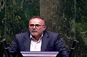 مطالبات کادر درمان پرداخت نشده است/ بدهی بیمارستان‌ها با فروش سهام دولت تسویه می‌شود