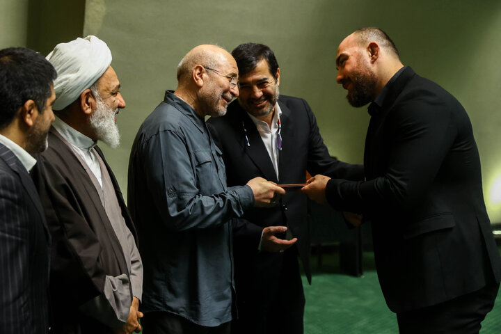 مراسم تقدیر از مدال‌آوران، کادر فنی و مسئولان تیم‌های ملی کشتی آزاد و فرنگی