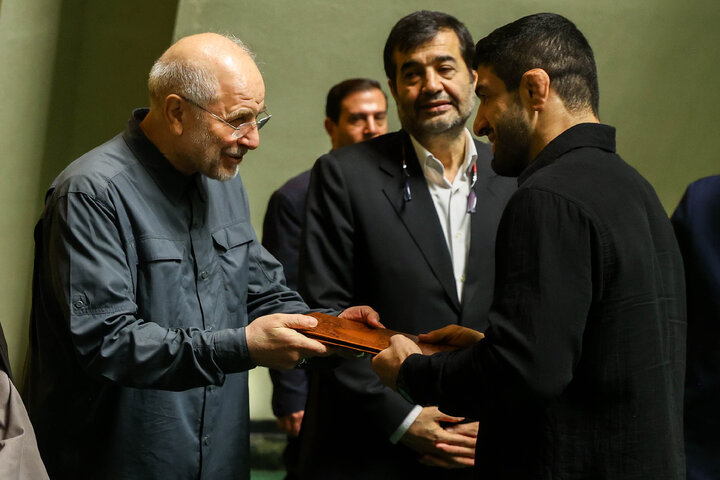 مراسم تقدیر از مدال‌آوران، کادر فنی و مسئولان تیم‌های ملی کشتی آزاد و فرنگی