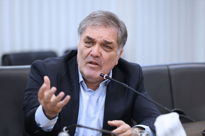 نشست فراکسیون ایثارگران با حضور نواب رییسه