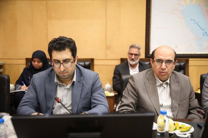 نشست ۱۳مهر ماه کمیسیون صنایع و معادن